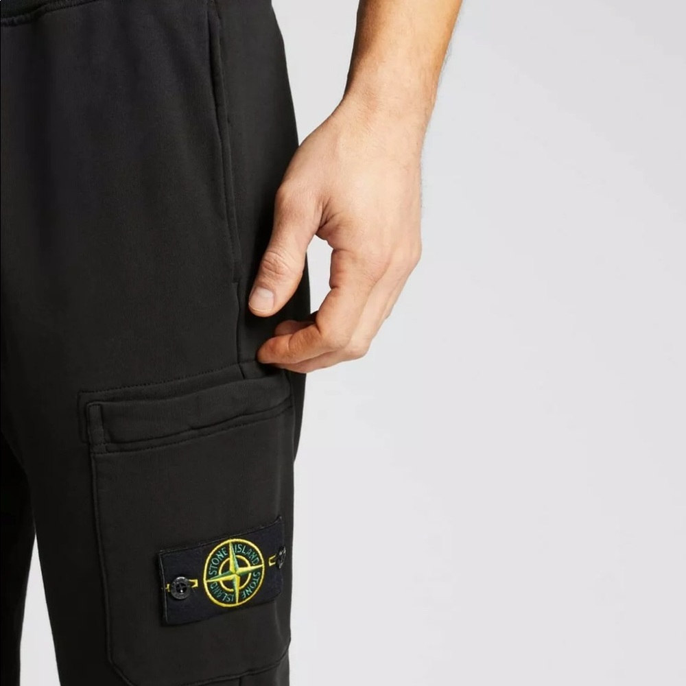 Stone island sweatpants brand new